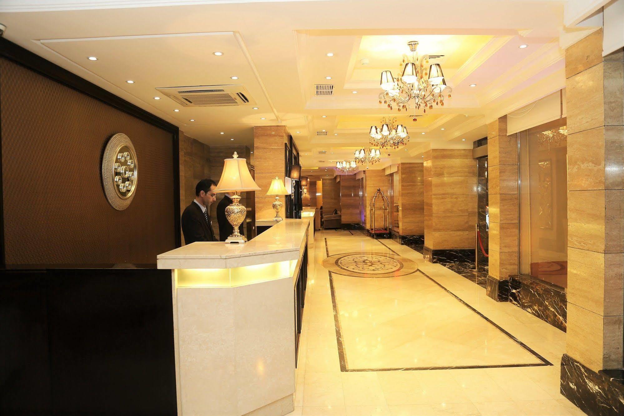 Aparthotel Boudl Kuwait Al Fahahil Kuwait City Exterior foto